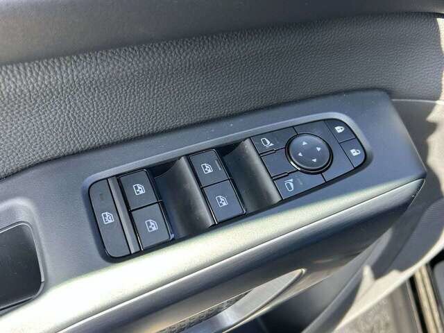 New 2026 Nissan Pathfinder Rock Creek w/ Rock Creek Premium Package AWD/4WD image 32