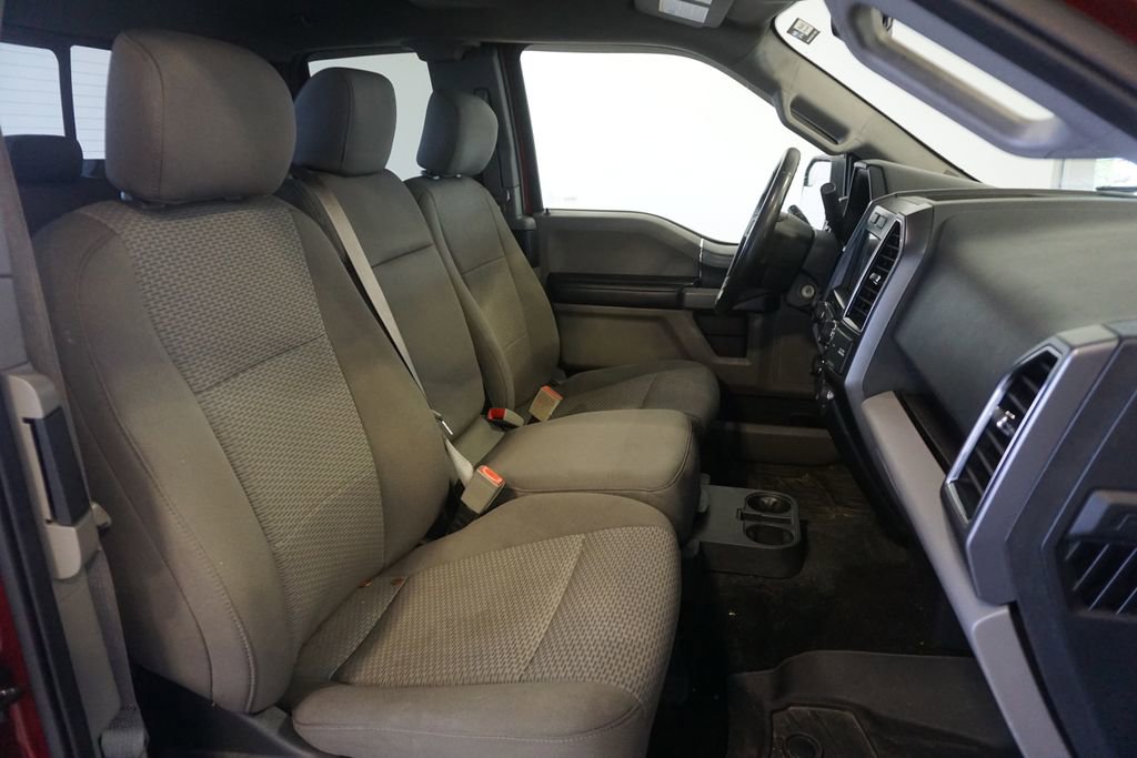 Used 2018 Ford F150 XLT w/ Equipment Group 302A Luxury AWD/4WD image 21