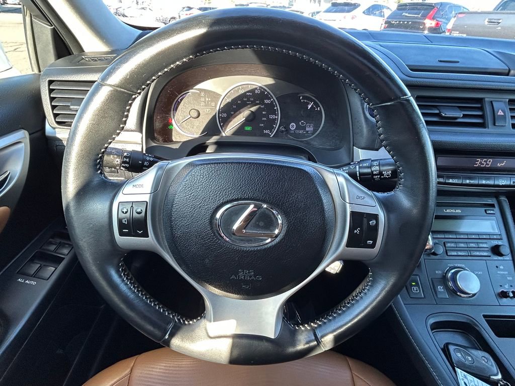 Used 2012 Lexus CT 200h Premium image 21