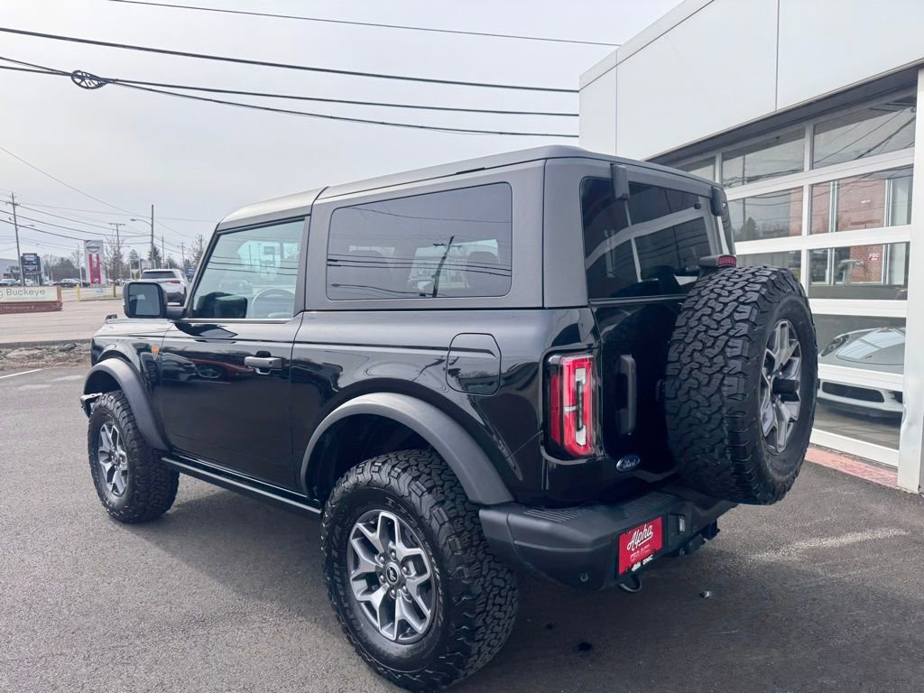 Used 2024 Ford Bronco Badlands image 3