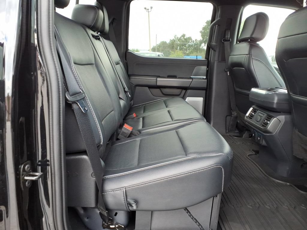 Used 2024 Ford F150 Lariat w/ Equipment Group 502A High AWD/4WD image 16