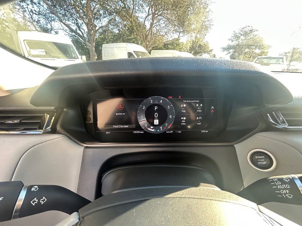 Used 2025 Land Rover Range Rover Velar Dynamic SE image 34
