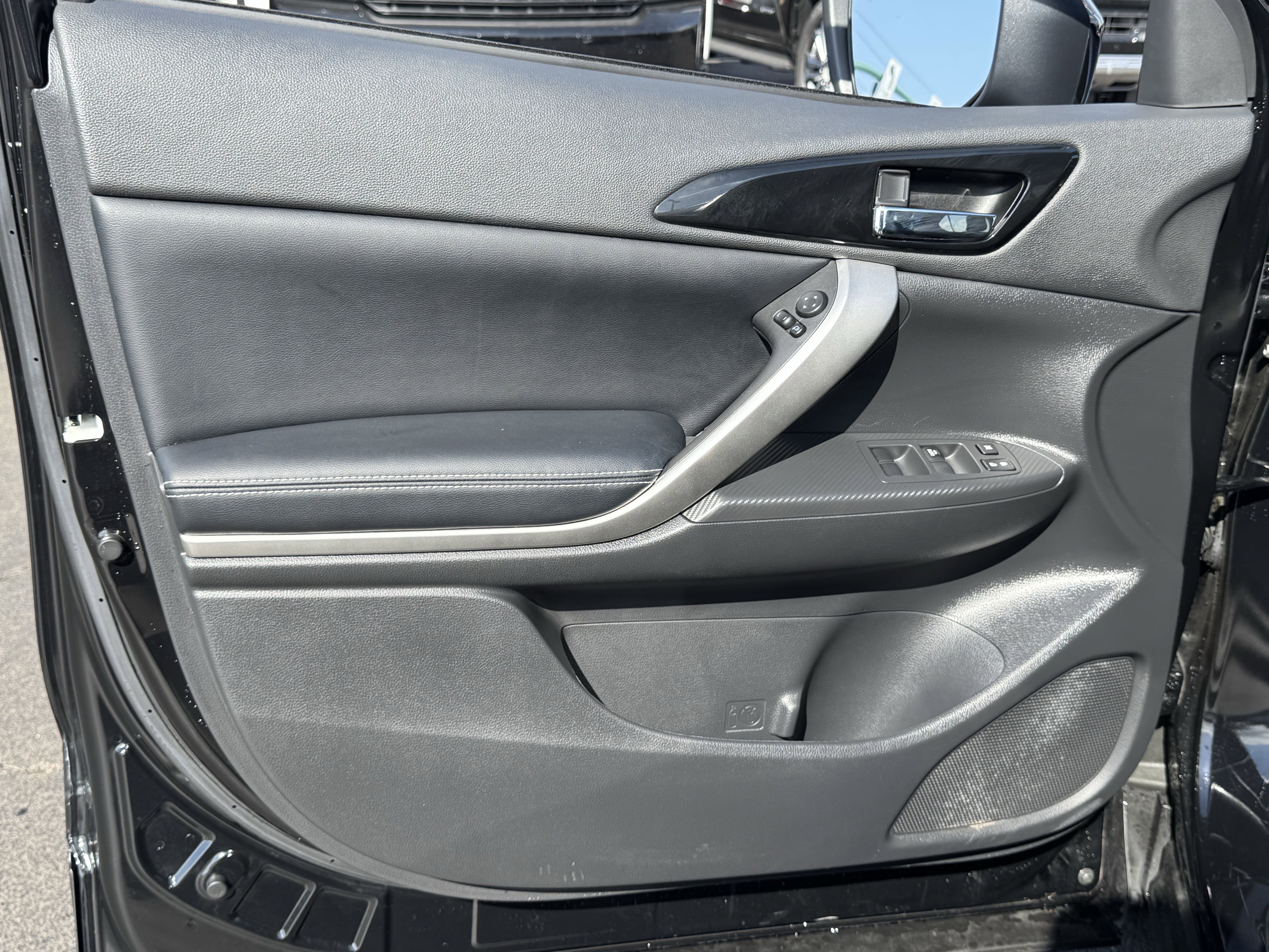 Used 2022 Mitsubishi Eclipse Cross SE image 23