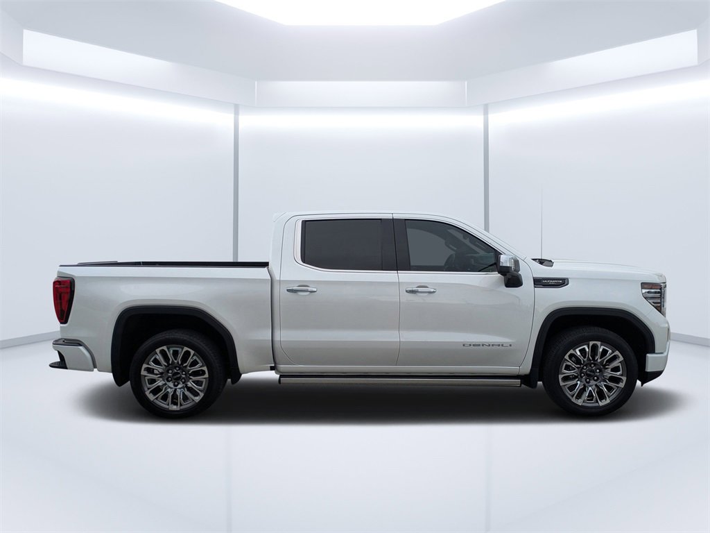 Used 2023 GMC Sierra 1500 Denali Ultimate image 2