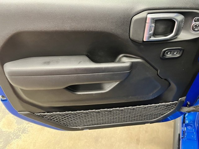 Used 2024 Jeep Gladiator Sport image 17