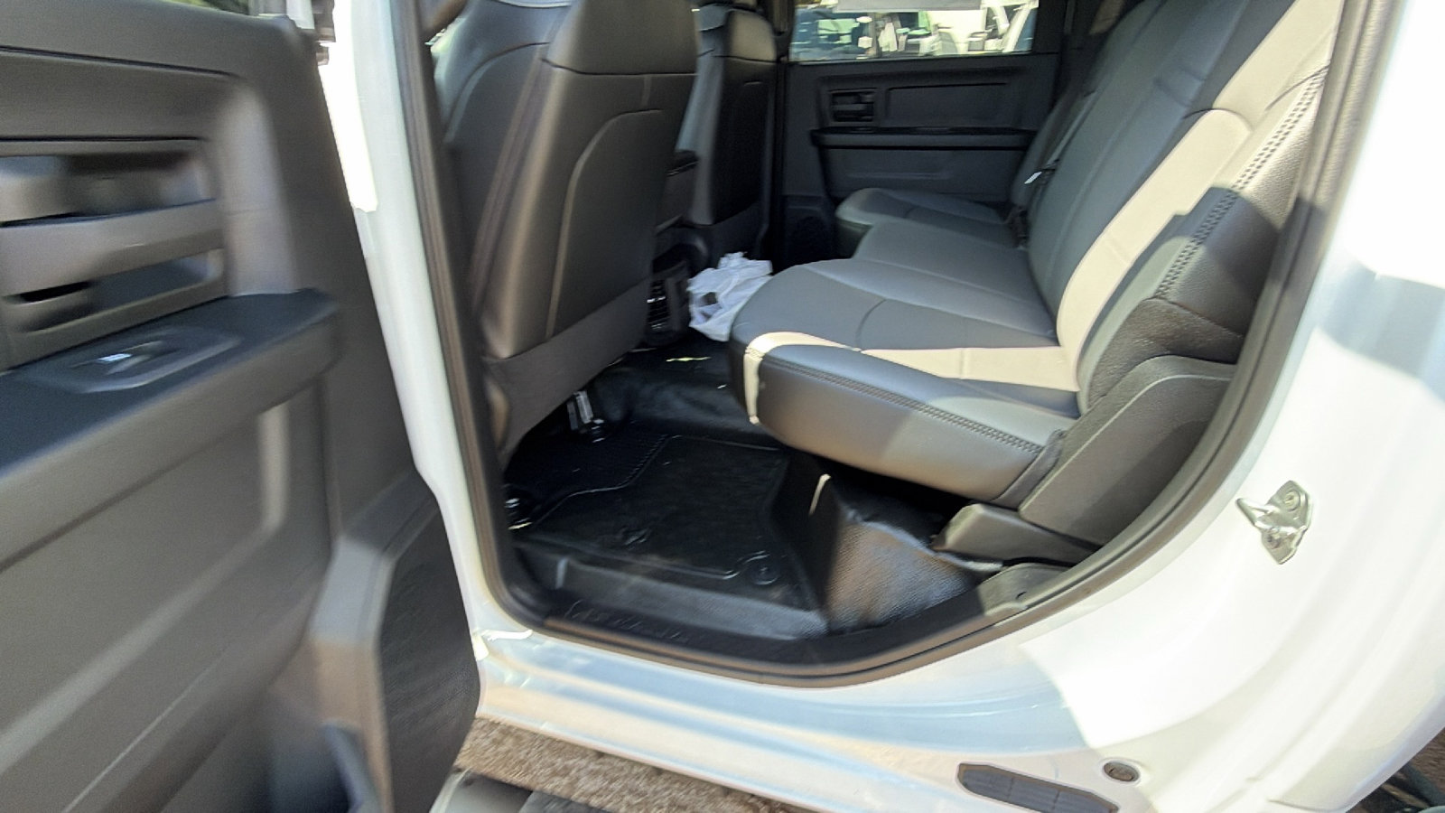 New 2026 RAM 4500 Tradesman w/ Chrome Appearance Group image 20