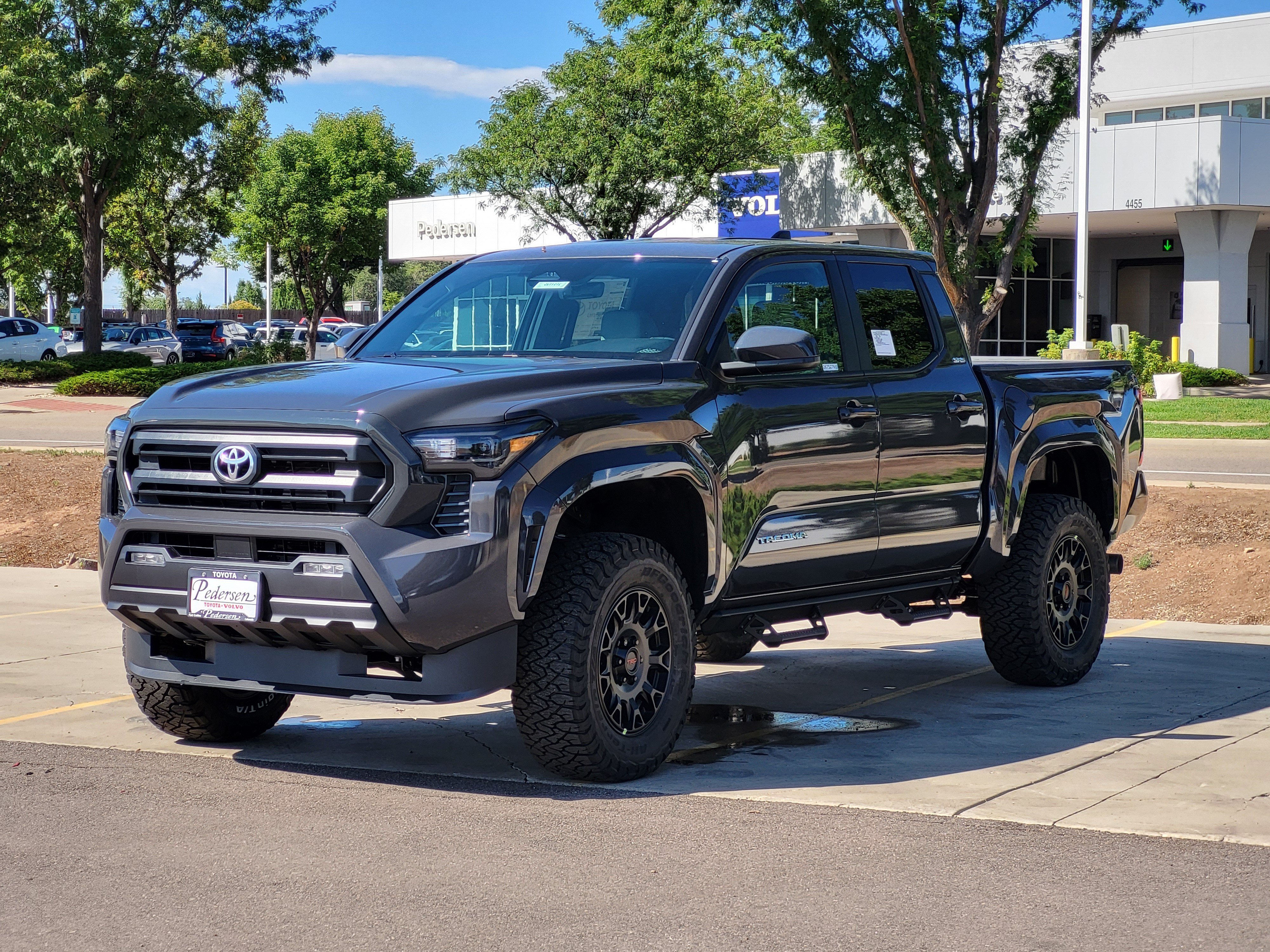 New 2026 Toyota Tacoma SR5 AWD/4WD image 2