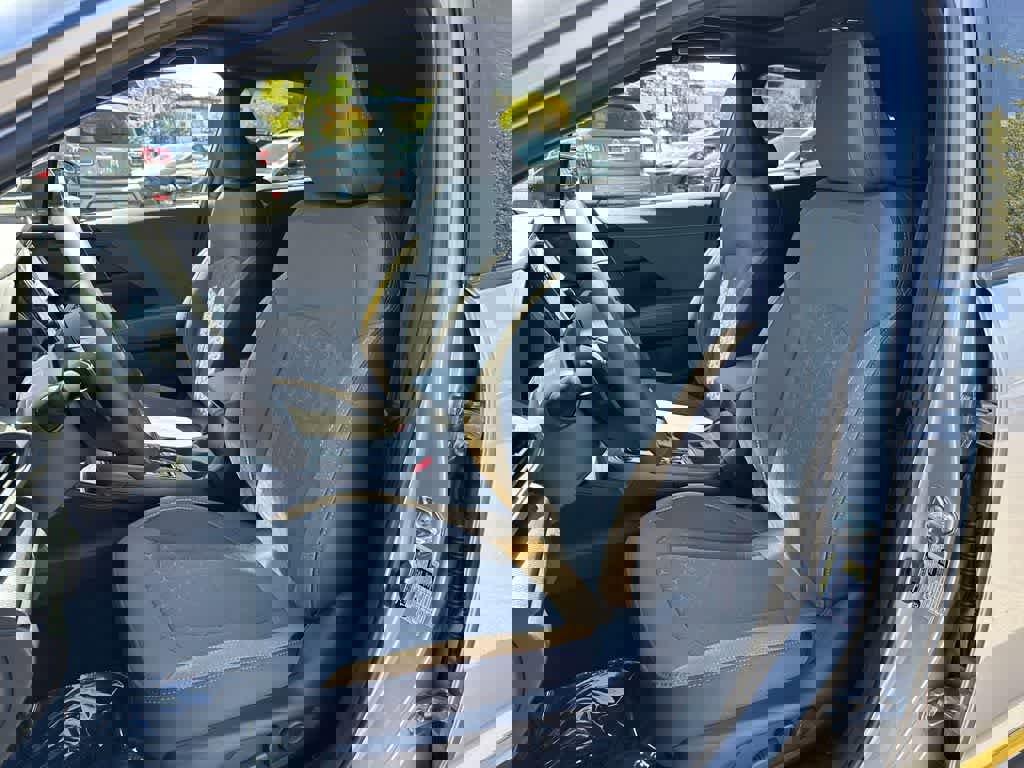 Certified 2025 Subaru Crosstrek 2.5i Sport w/ Crosstrek Mirror Package image 11