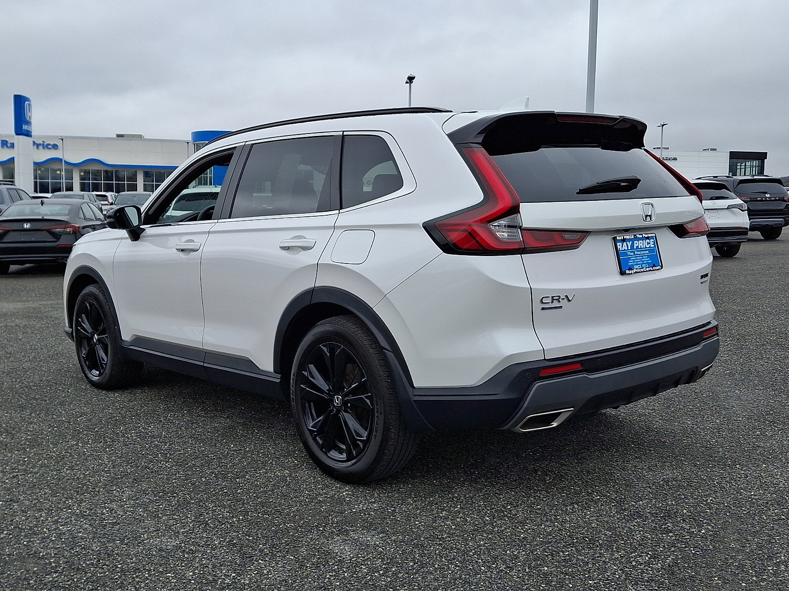 Certified 2023 Honda CR-V Sport Touring image 4