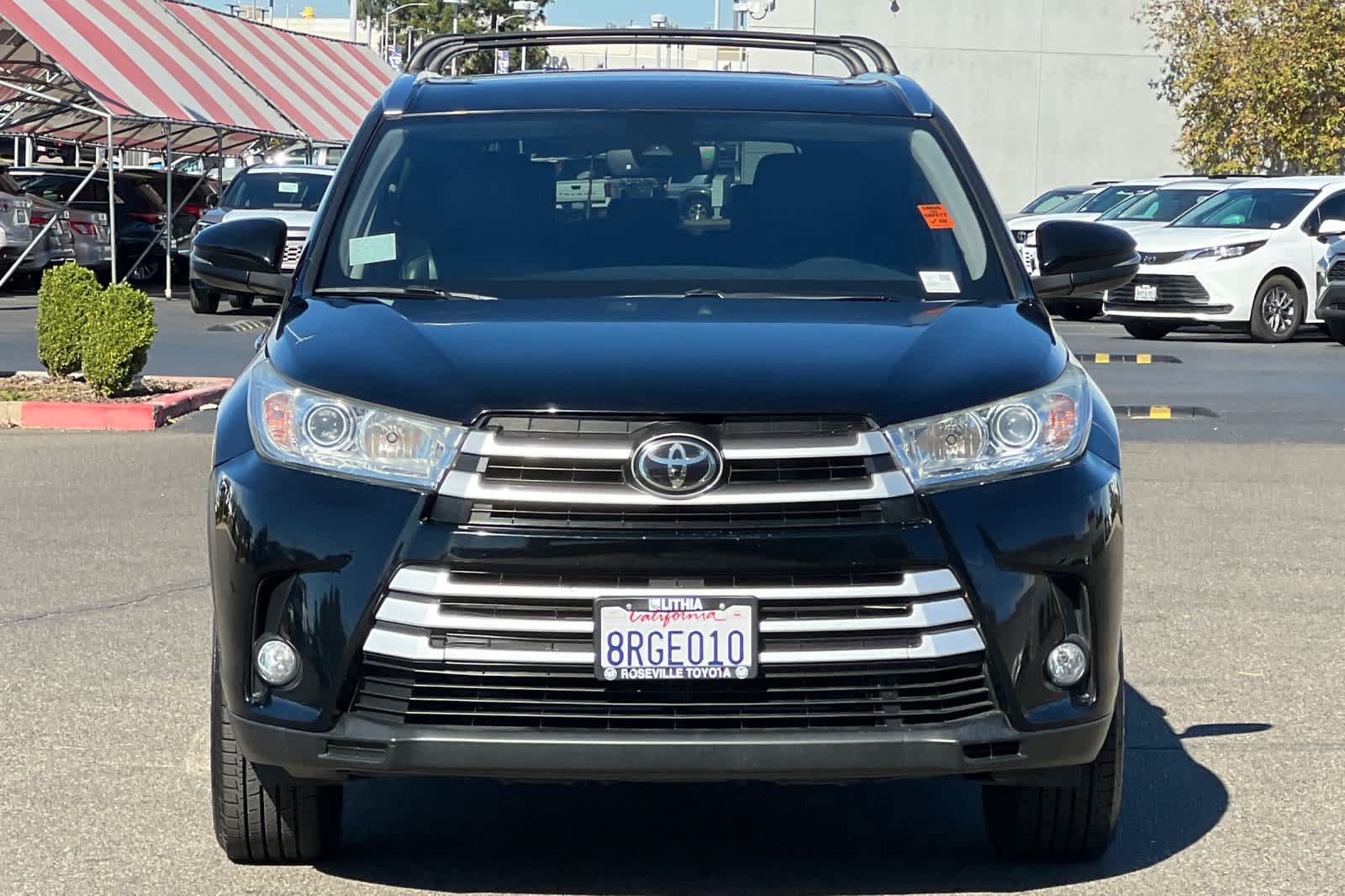 Used 2018 Toyota Highlander XLE FWD image 10