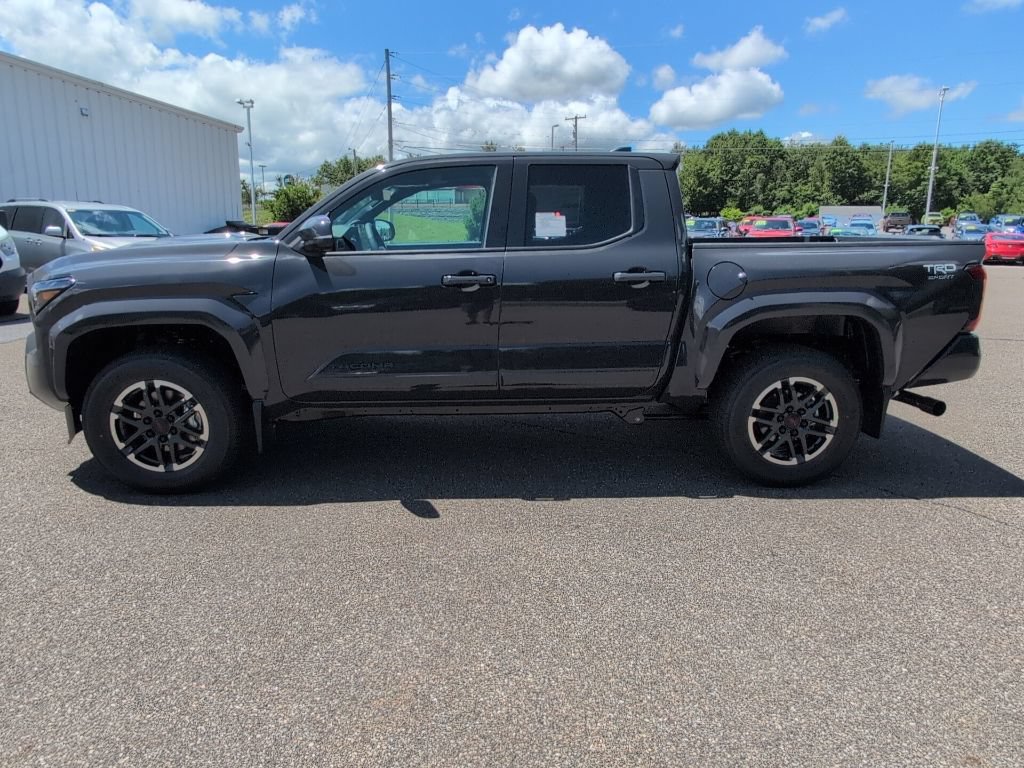Certified 2026 Toyota Tacoma TRD Sport w/ TRD Sport Premium Package AWD/4WD image 3