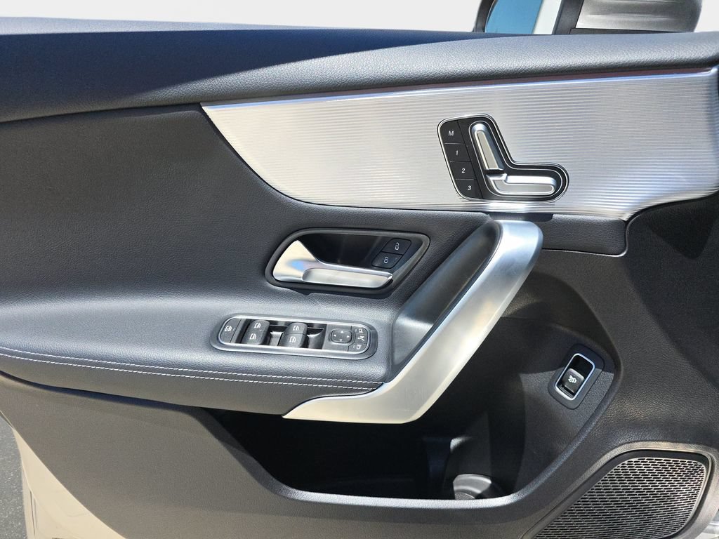 Used 2019 Mercedes-Benz A 220 image 21