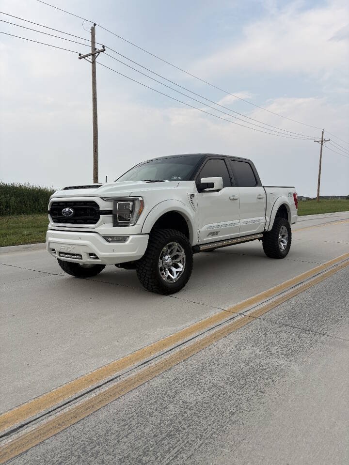 Used 2022 Ford F150 Lariat w/ Equipment Group 502A High AWD/4WD image 3