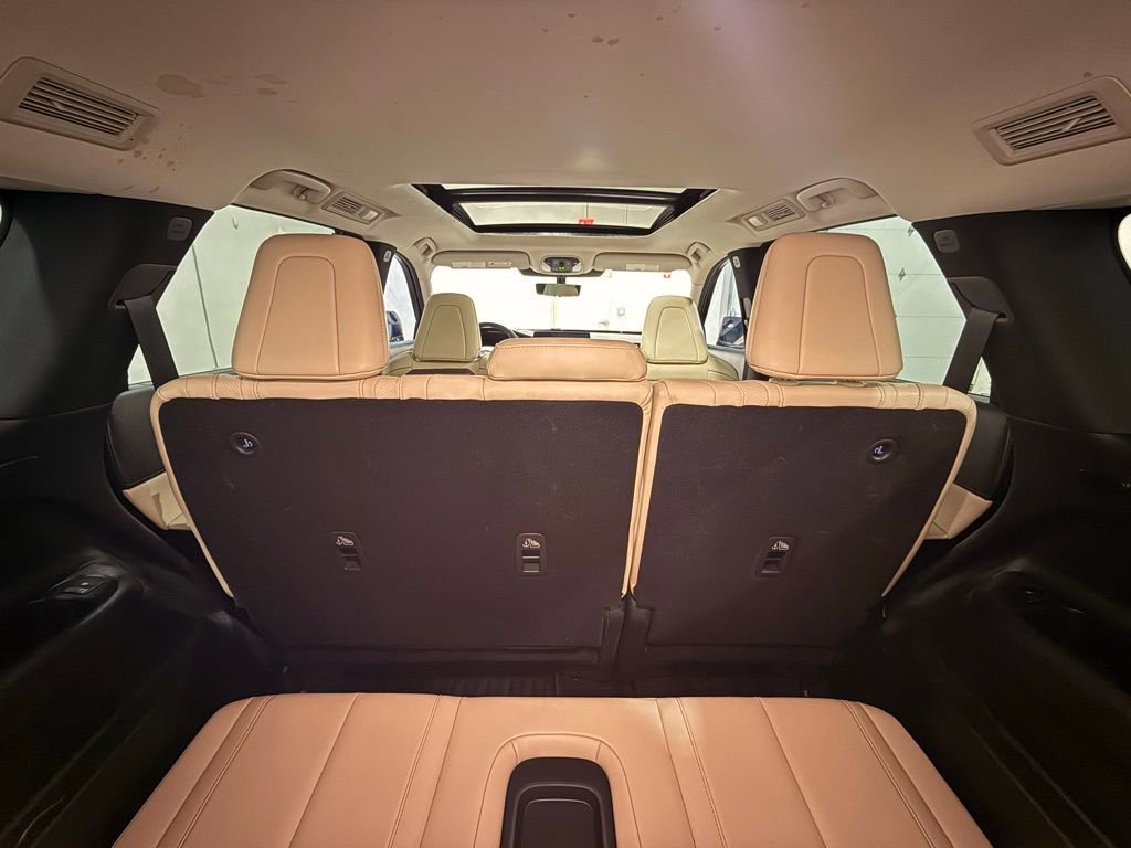 Used 2023 INFINITI QX60 Sensory w/ Vision Package AWD/4WD image 37