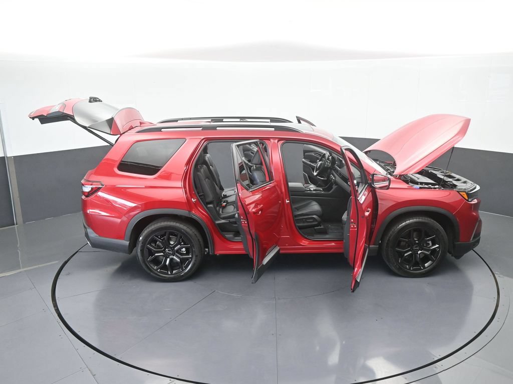 Used 2025 Honda Pilot Touring image 79