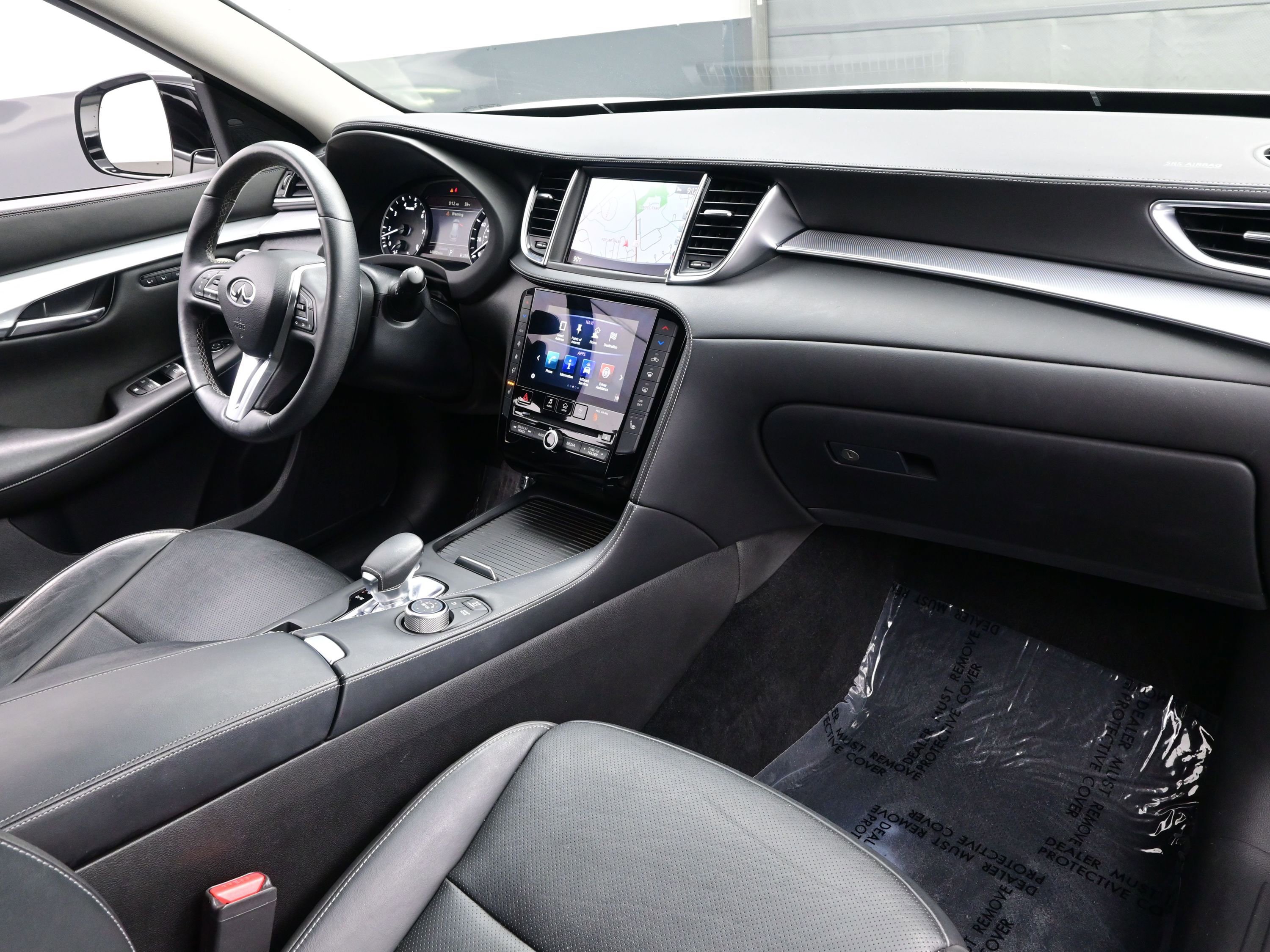 Used 2019 INFINITI QX50 Essential w/ Premium Heat Package image 15