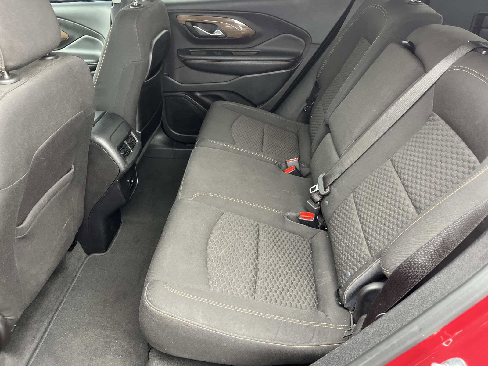 Used 2018 GMC Terrain SLE w/ Driver Convenience Package image 6