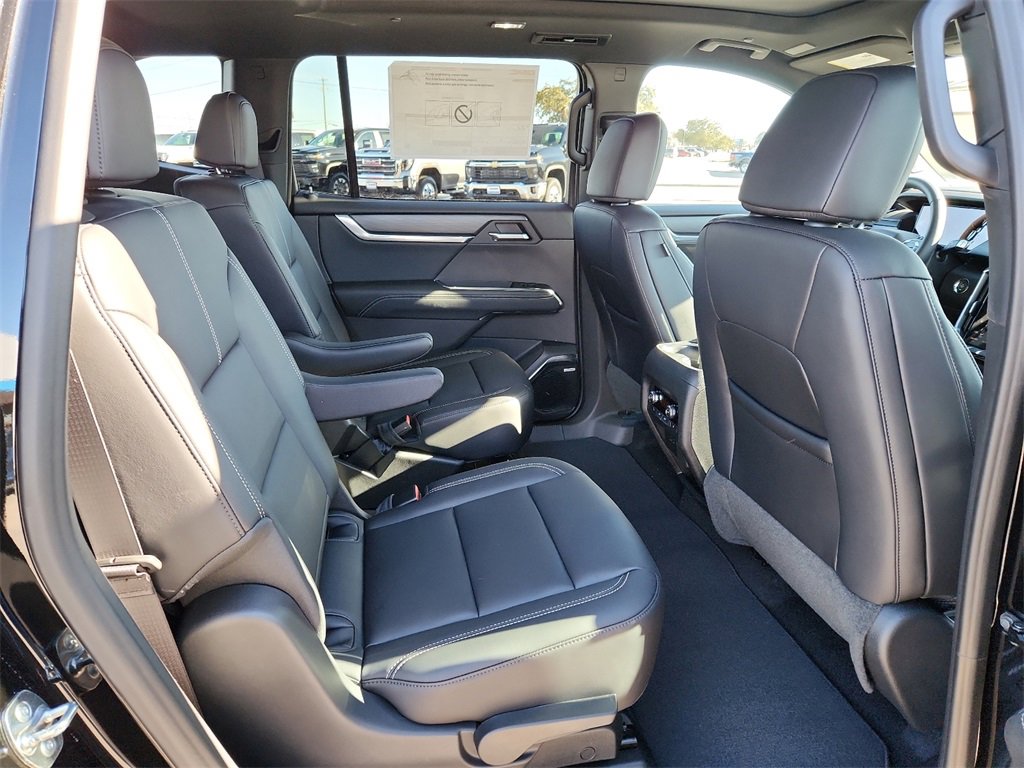 New 2026 GMC Acadia Elevation w/ Black Edition image 9