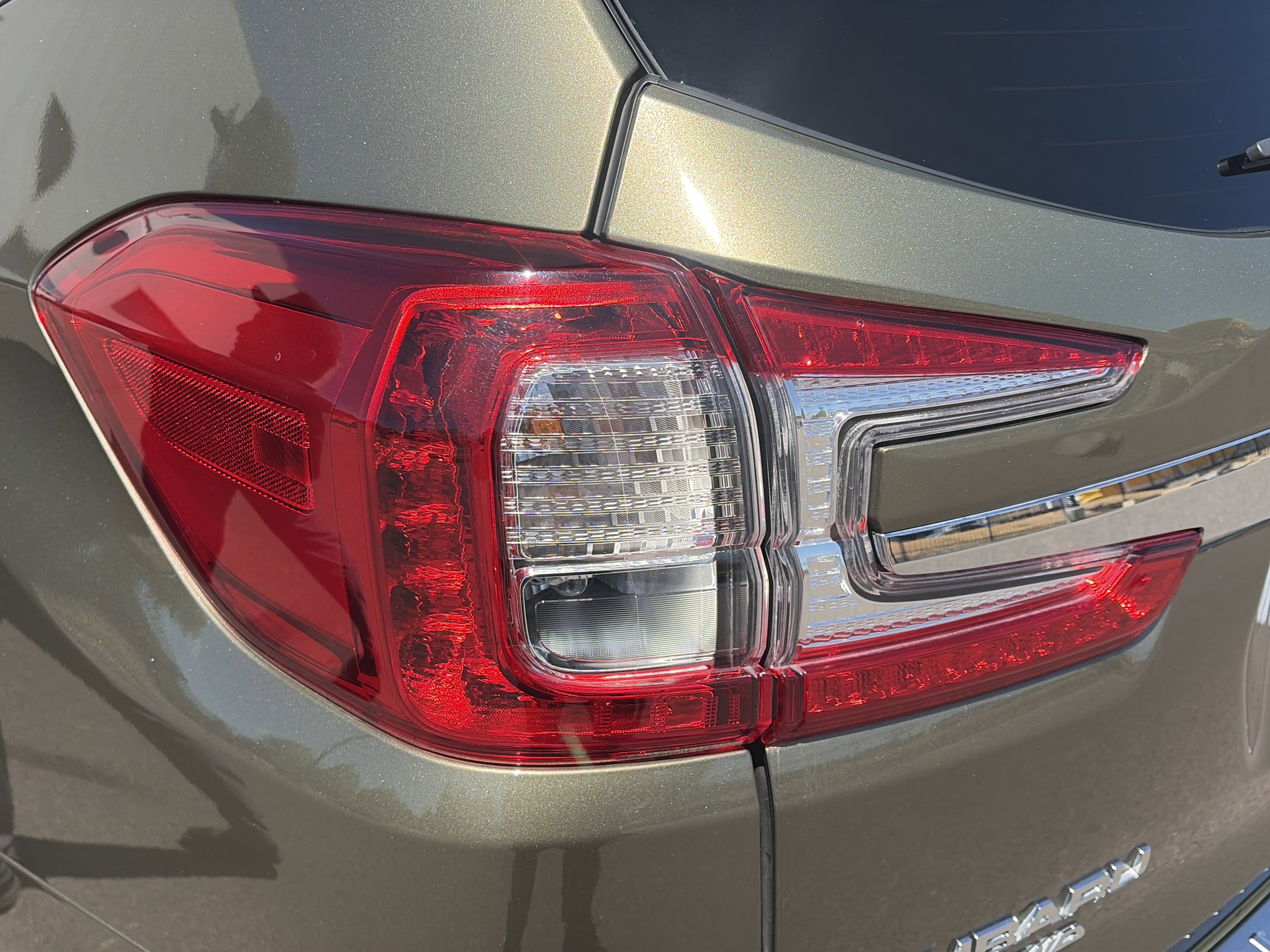 Used 2023 Subaru Ascent Touring AWD/4WD image 26