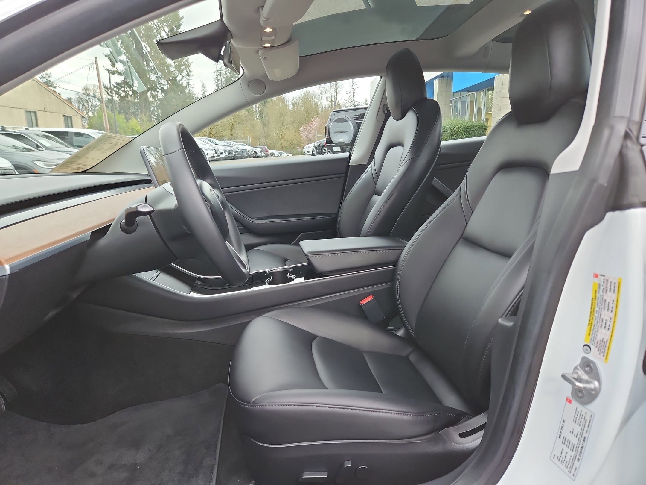 Used 2018 Tesla Model 3 Long Range image 13