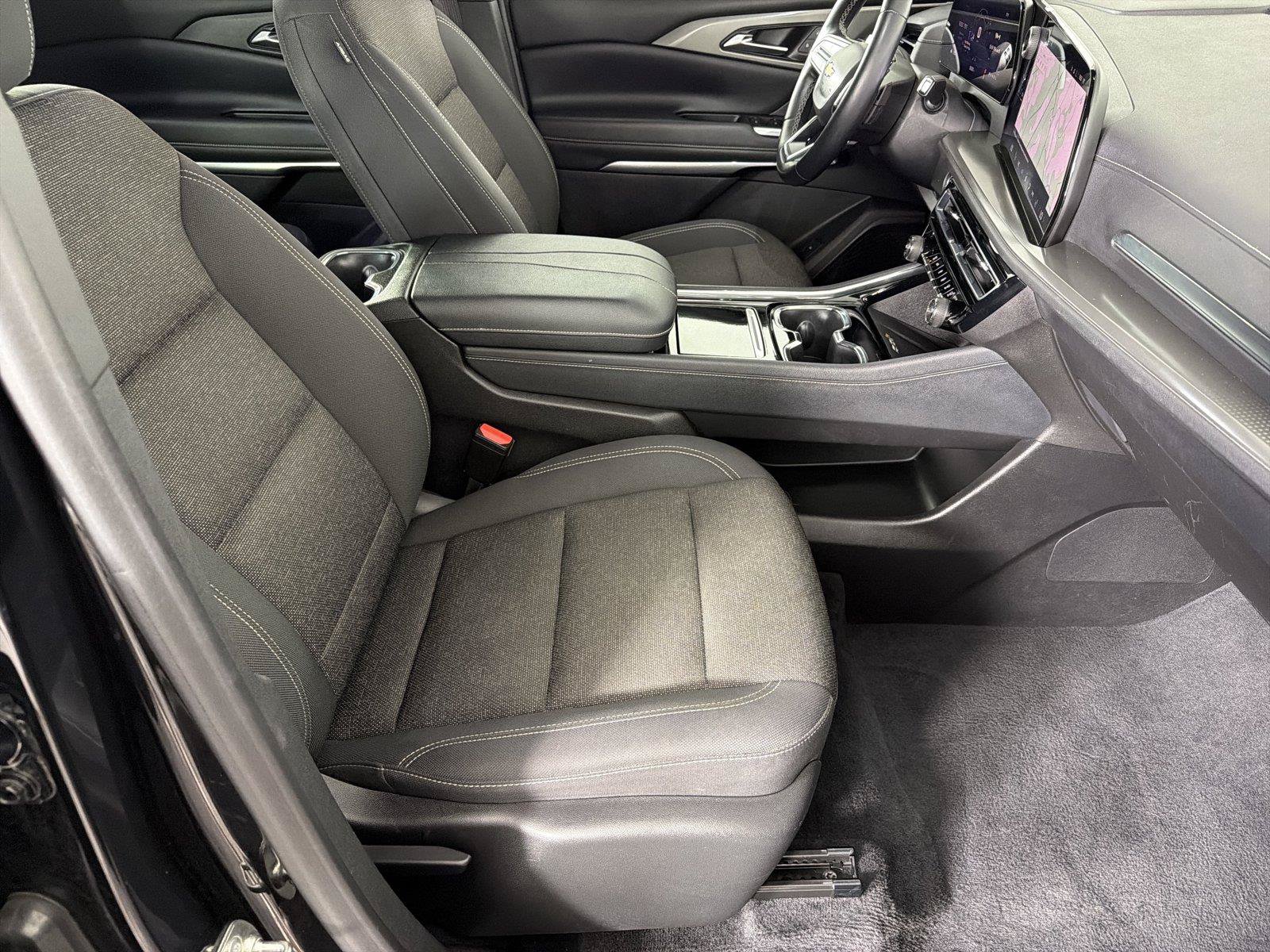 Certified 2024 Chevrolet Traverse LT FWD image 11