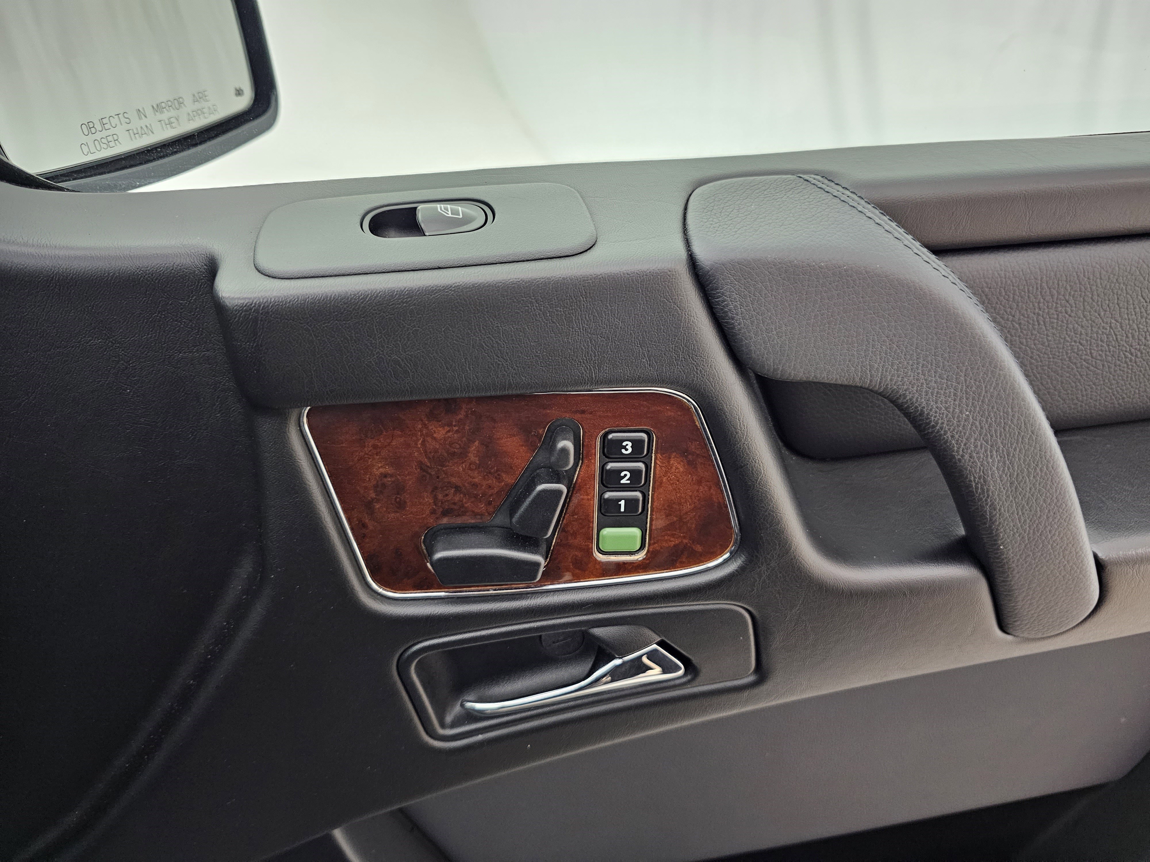 Used 2012 Mercedes-Benz G 550 image 20