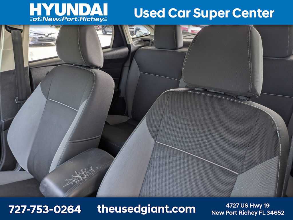 Used 2014 Ford Focus SE FWD image 7