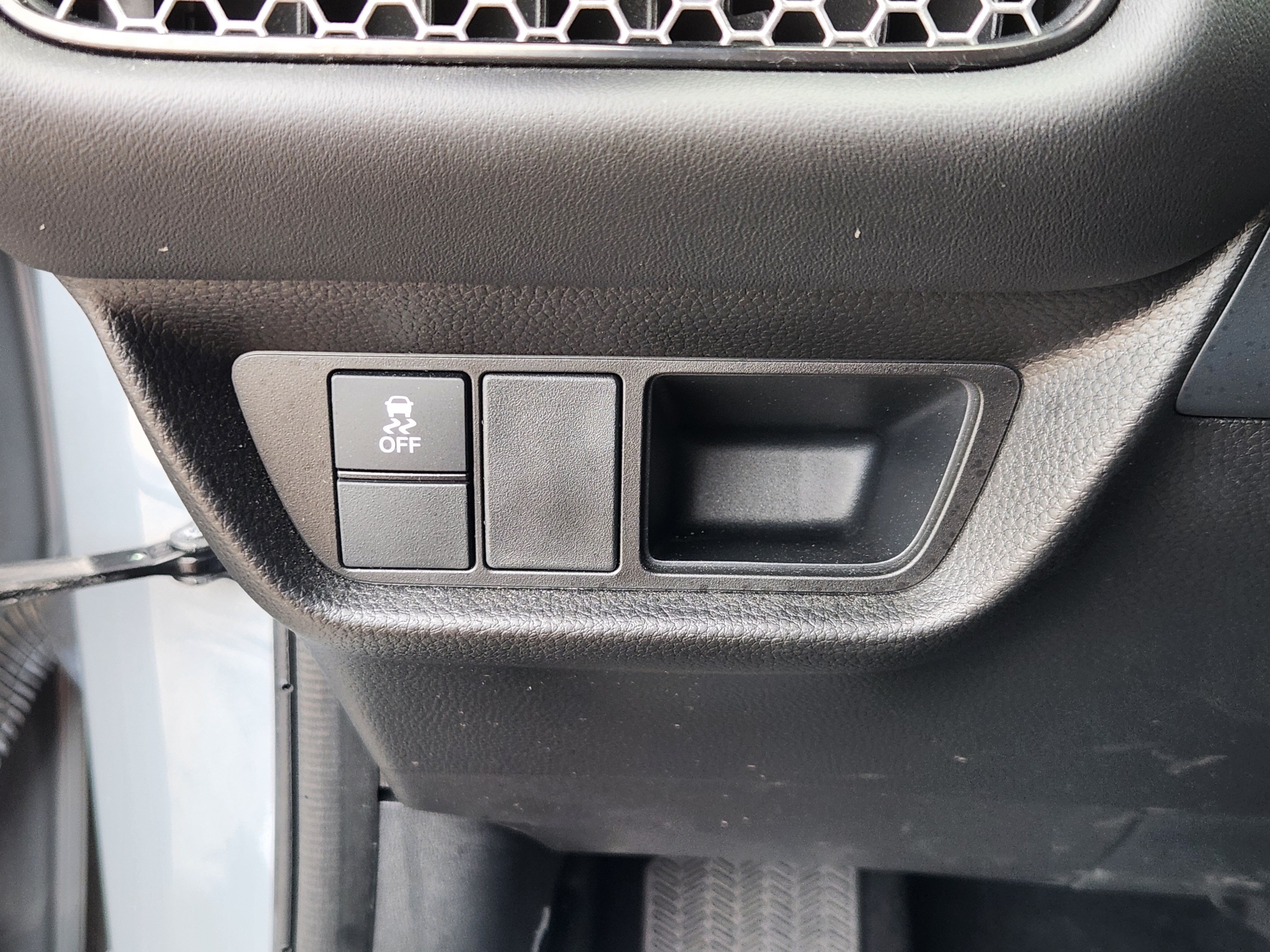 Certified 2024 Honda HR-V Sport image 24