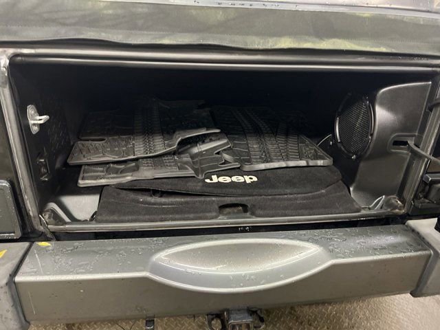 Used 2013 Jeep Wrangler Sport image 15
