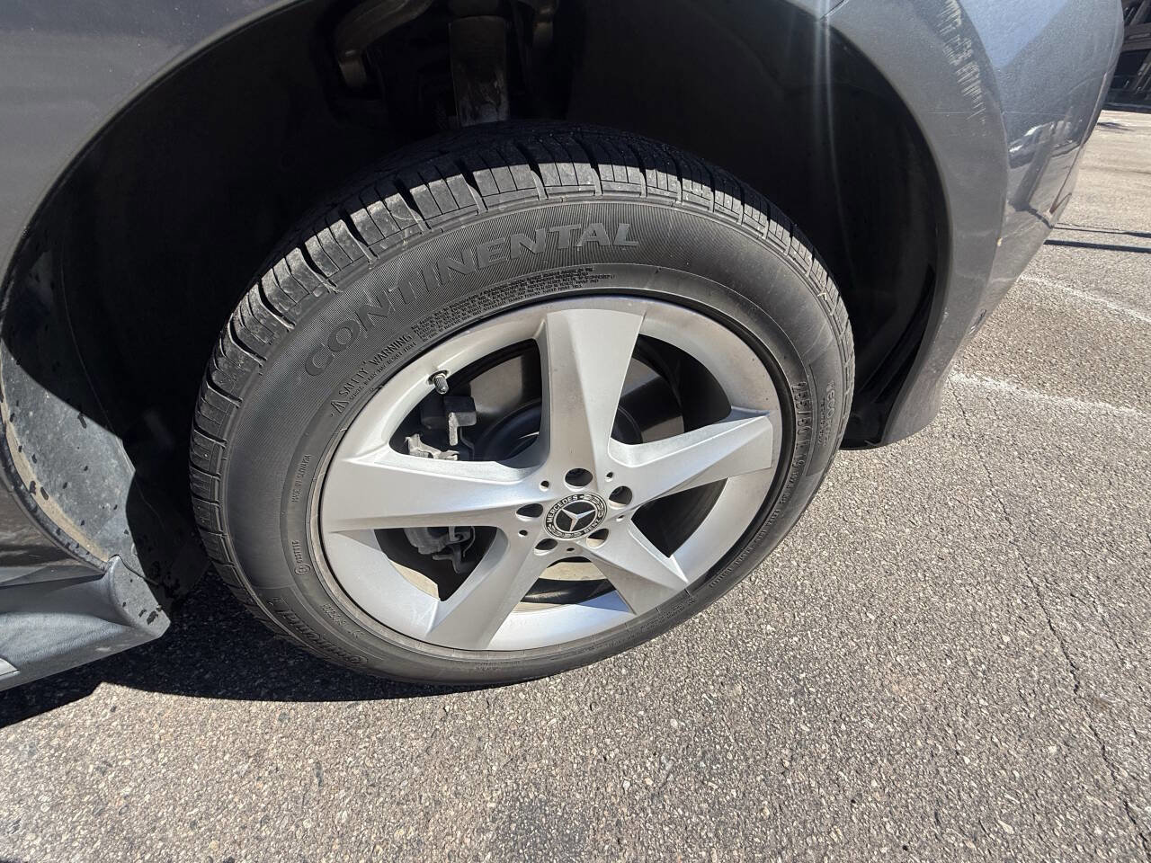 Used 2019 Mercedes-Benz GLE 400 GLE 400 4MATIC AWD 4dr SUV w/ Premium 1 Package image 24