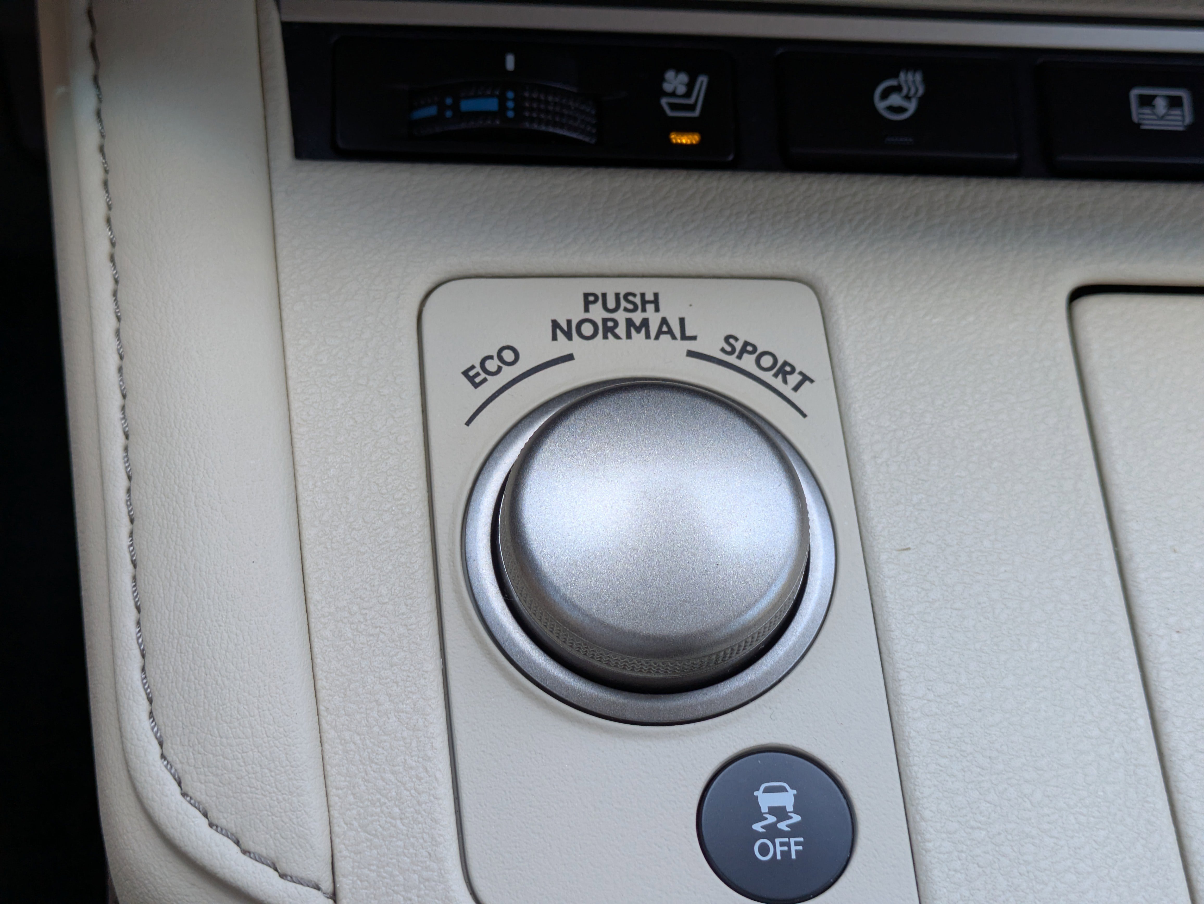 Used 2017 Lexus ES 350 w/ Luxury Package FWD image 28
