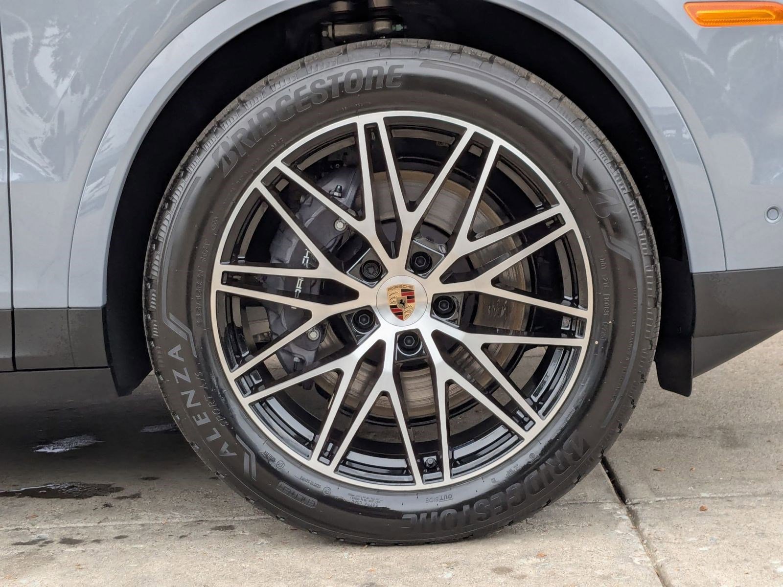 New 2026 Porsche Cayenne Coupe image 29