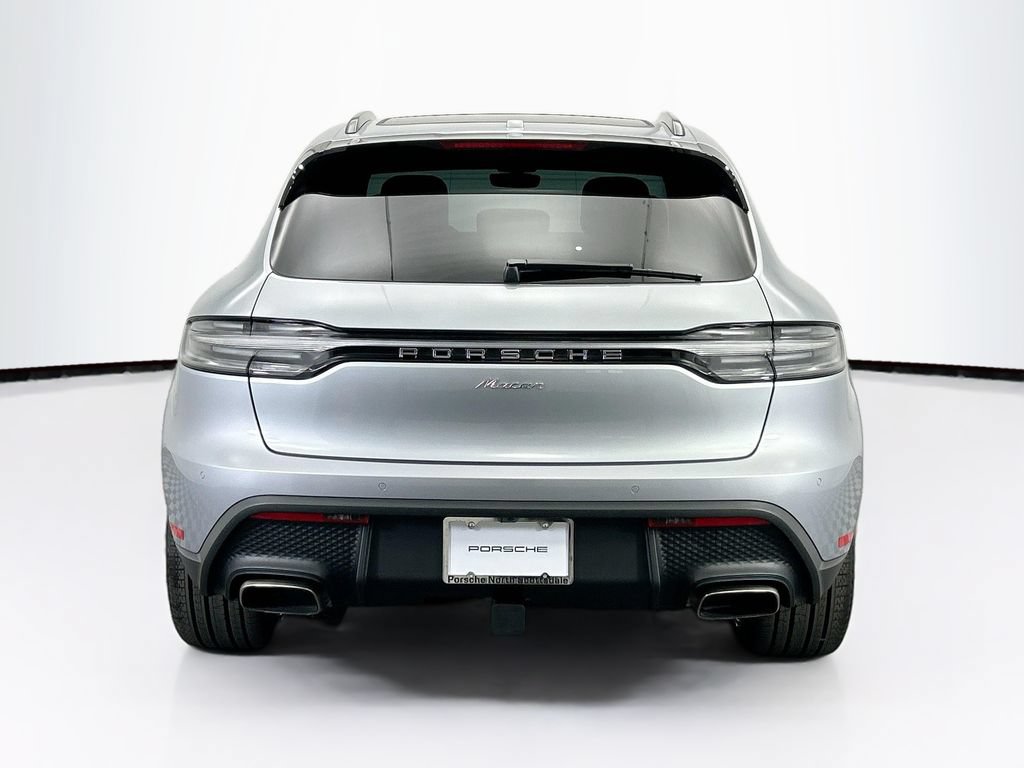 Used 2026 Porsche Macan AWD/4WD image 6