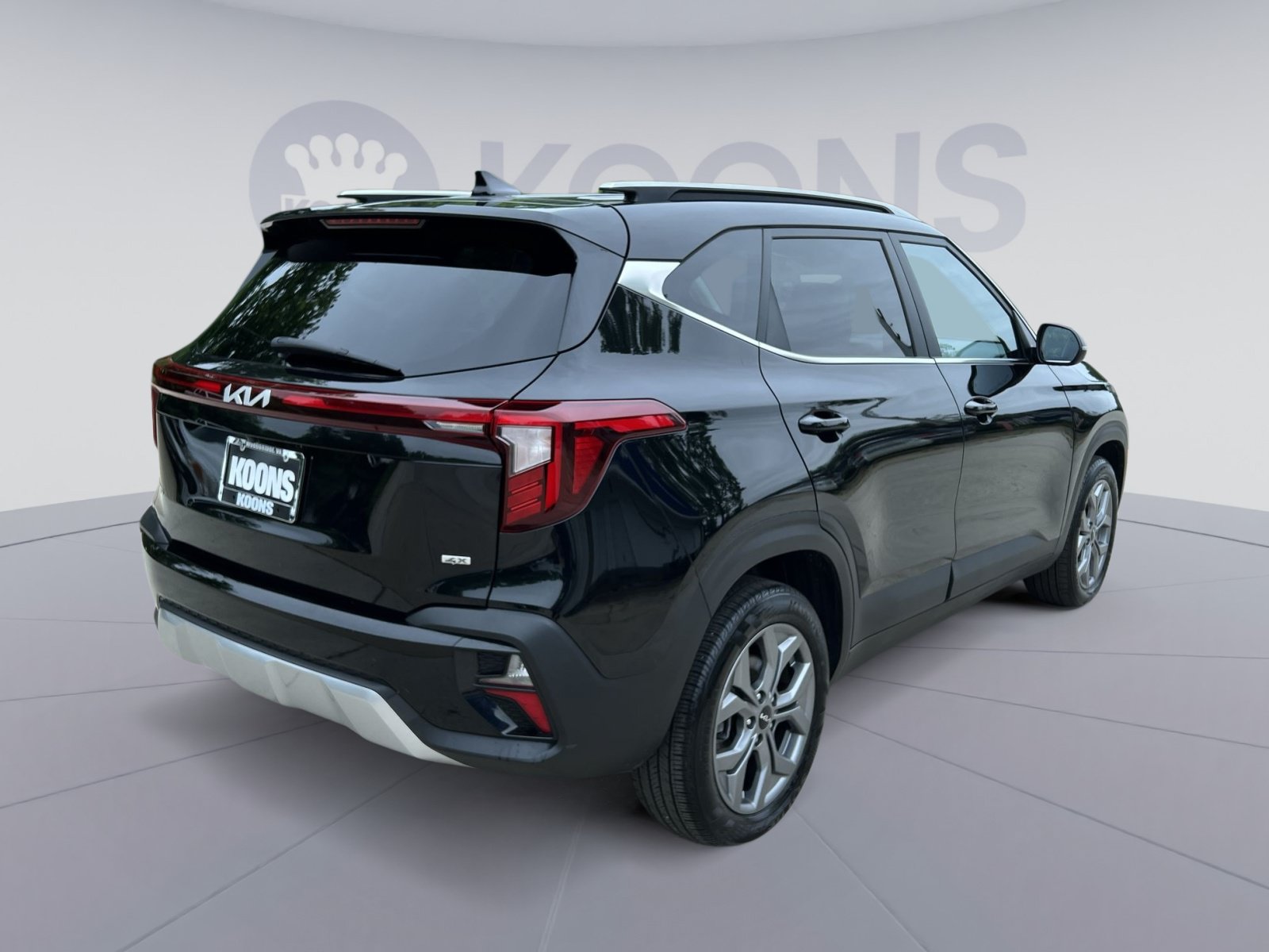 Used 2024 Kia Seltos S AWD/4WD image 11