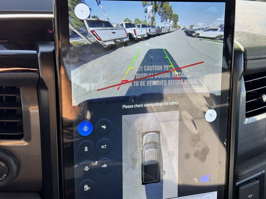 Used 2025 Ford F150 Lightning Flash image 18