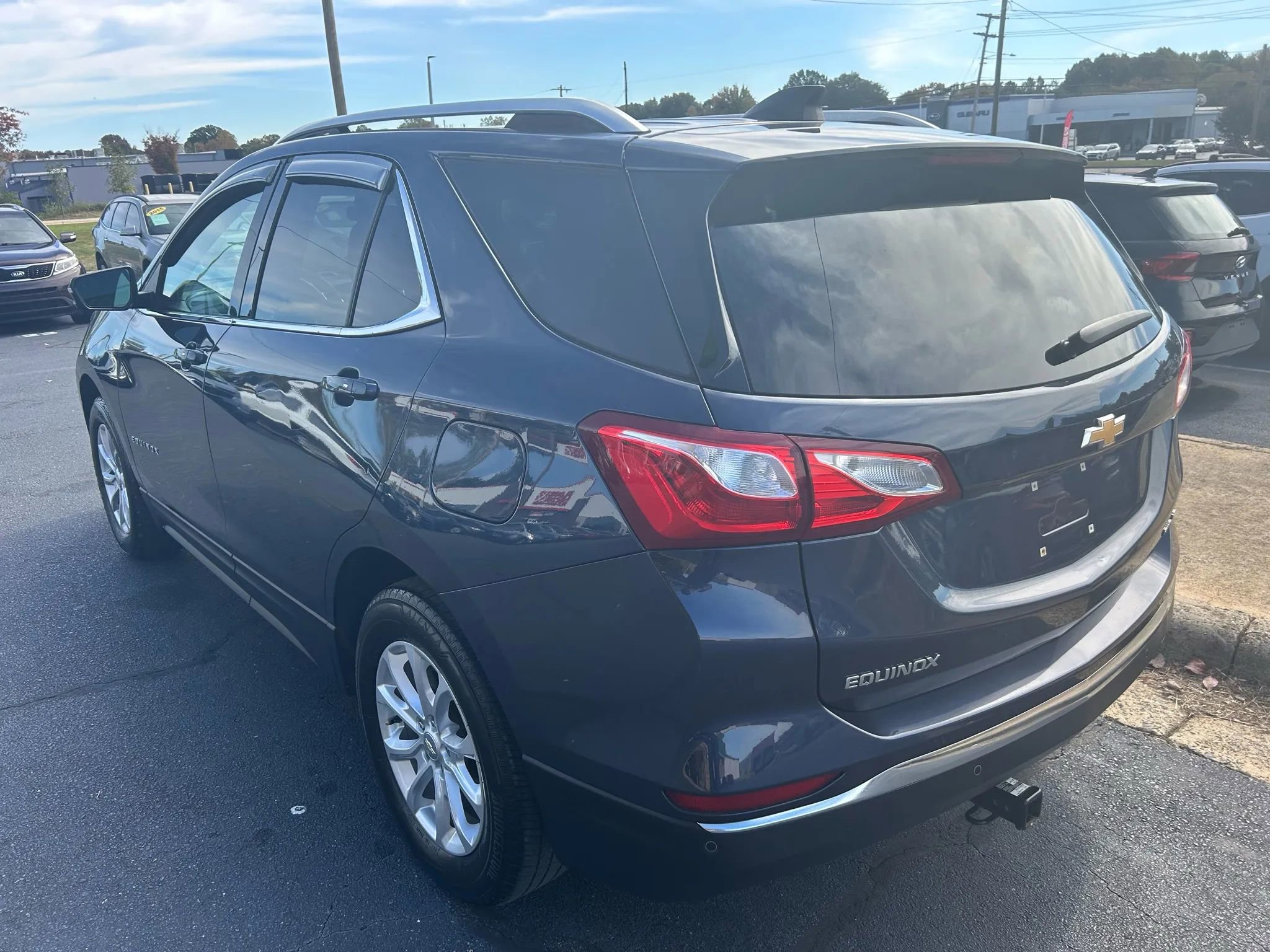 Used 2018 Chevrolet Equinox LT w/ Sun & Infotainment Package image 5