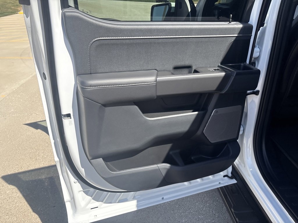 New 2025 Ford F150 Lariat image 29