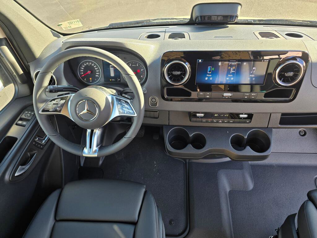 New 2026 Mercedes-Benz Sprinter 144 Cargo image 21