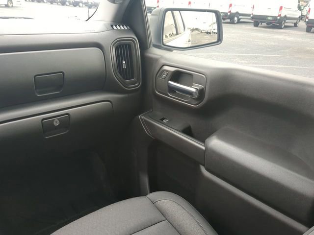 Used 2024 Chevrolet Silverado 1500 Custom Trail Boss w/ LPO, Dark Essentials Package image 20