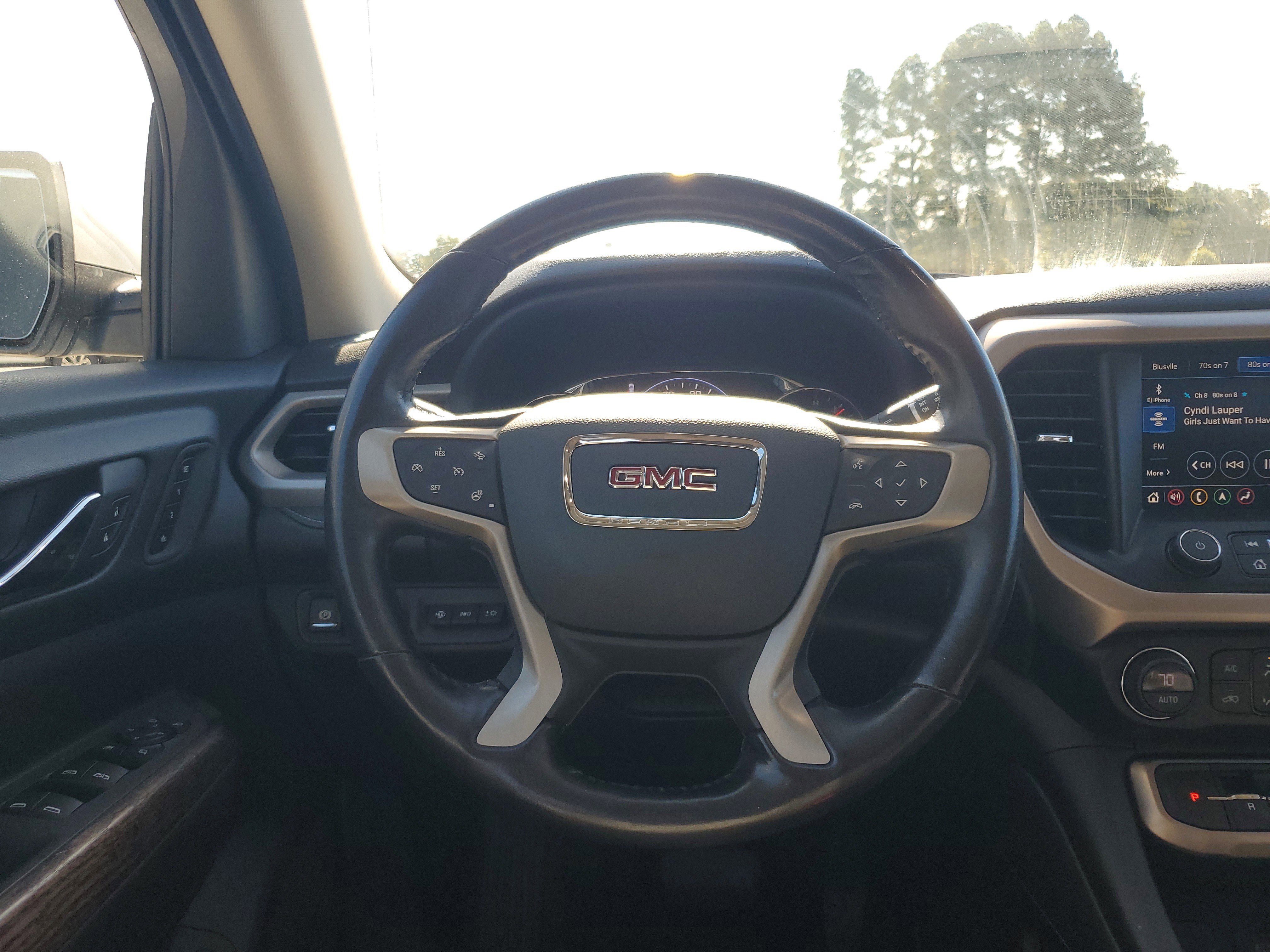 Used 2020 GMC Acadia Denali w/ Technology Package image 14