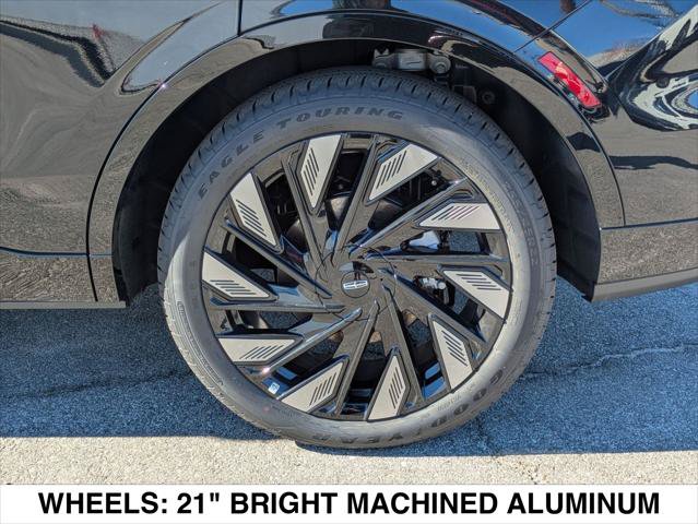 New 2026 Lincoln Nautilus Reserve w/ Jet Appearance Package AWD/4WD image 6