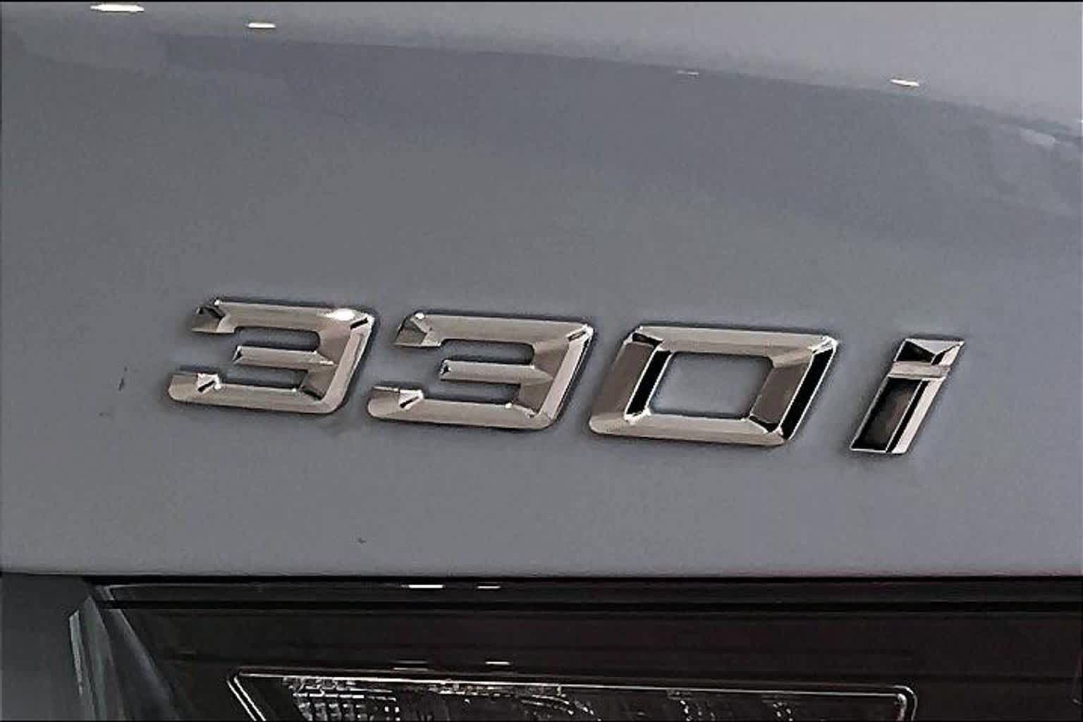 New 2026 BMW 330i Sedan w/ M Sport Package RWD image 16