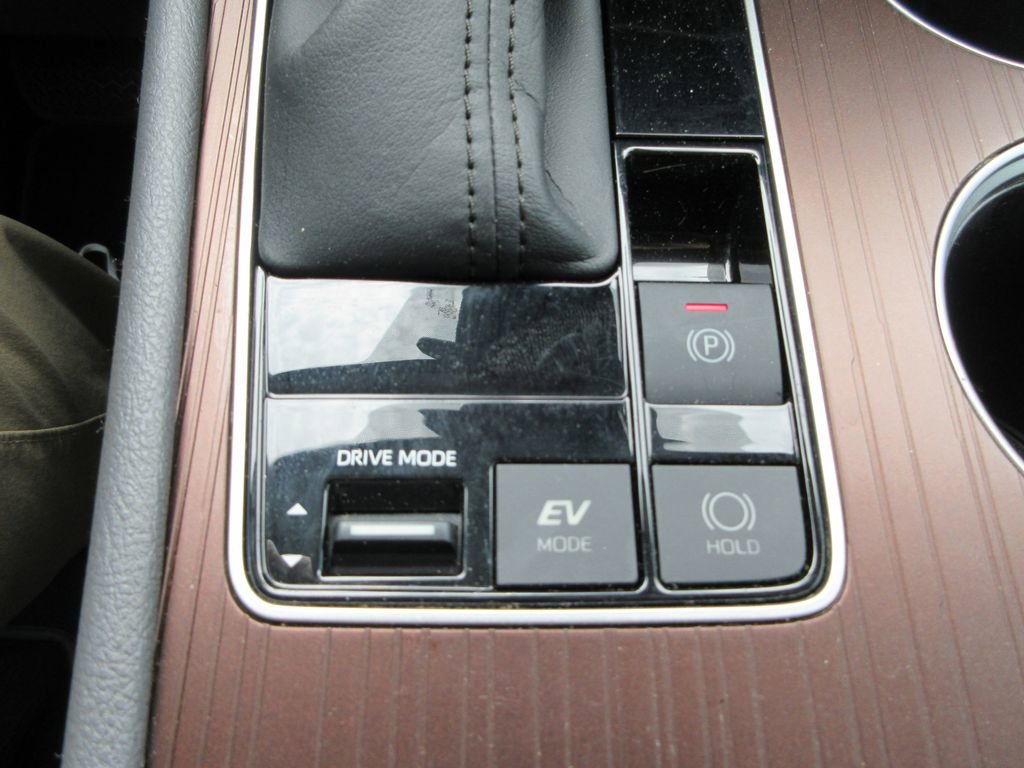 Used 2022 Toyota Sienna LE FWD image 28