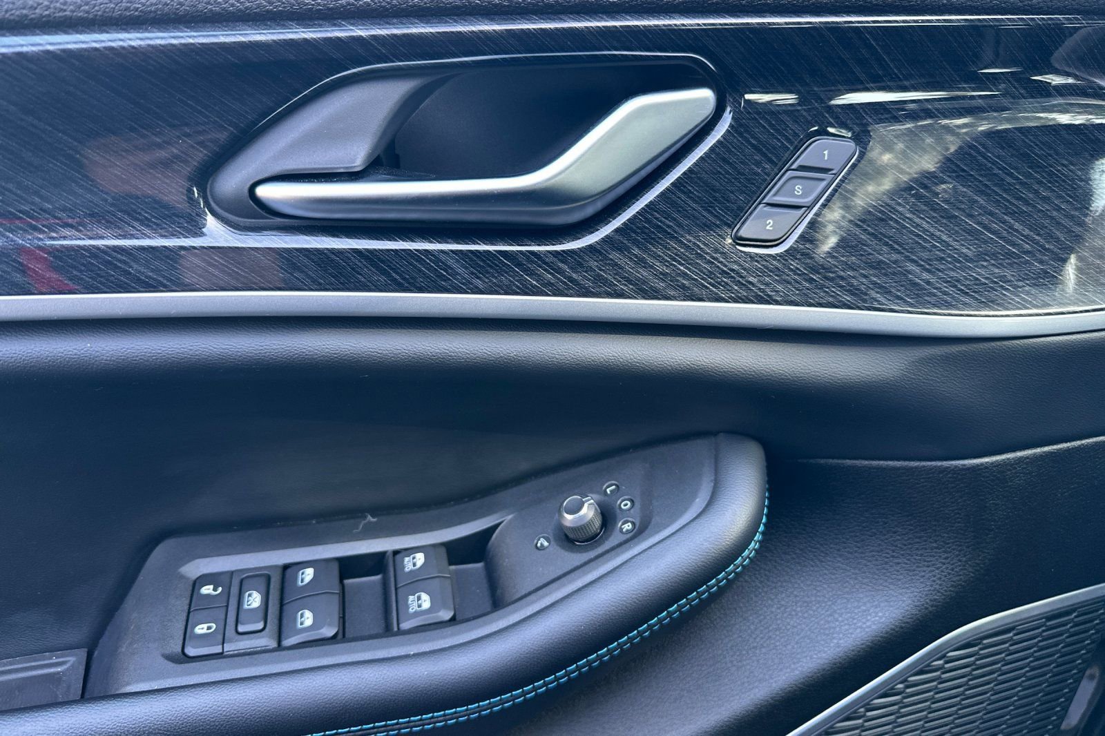 New 2023 Jeep Grand Cherokee Trailhawk image 10