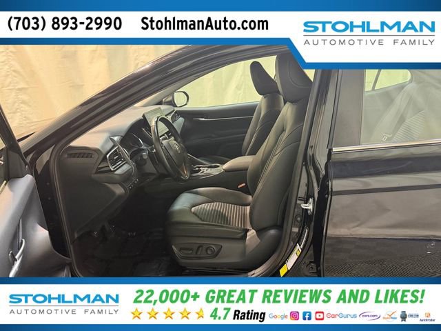 Used 2024 Toyota Camry SE w/ Blackout Package (TMS) image 14