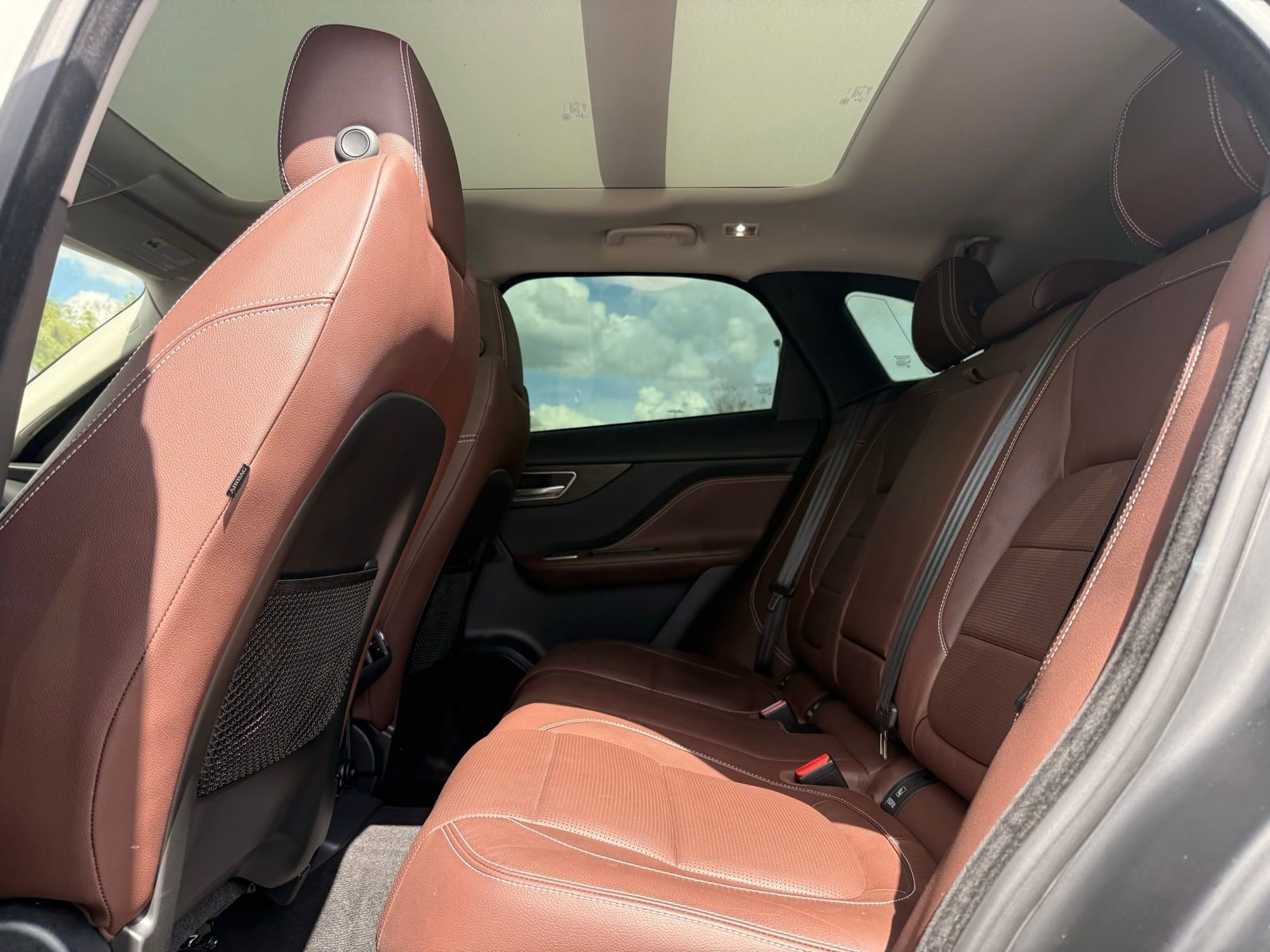 Used 2017 Jaguar F-PACE S image 30