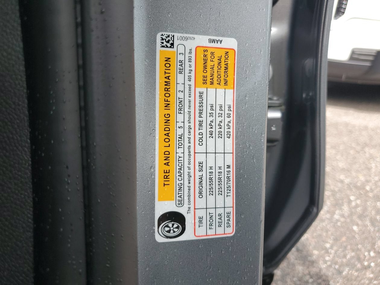 New 2026 Buick Envista Sport Touring w/ Convenience II Package FWD image 31