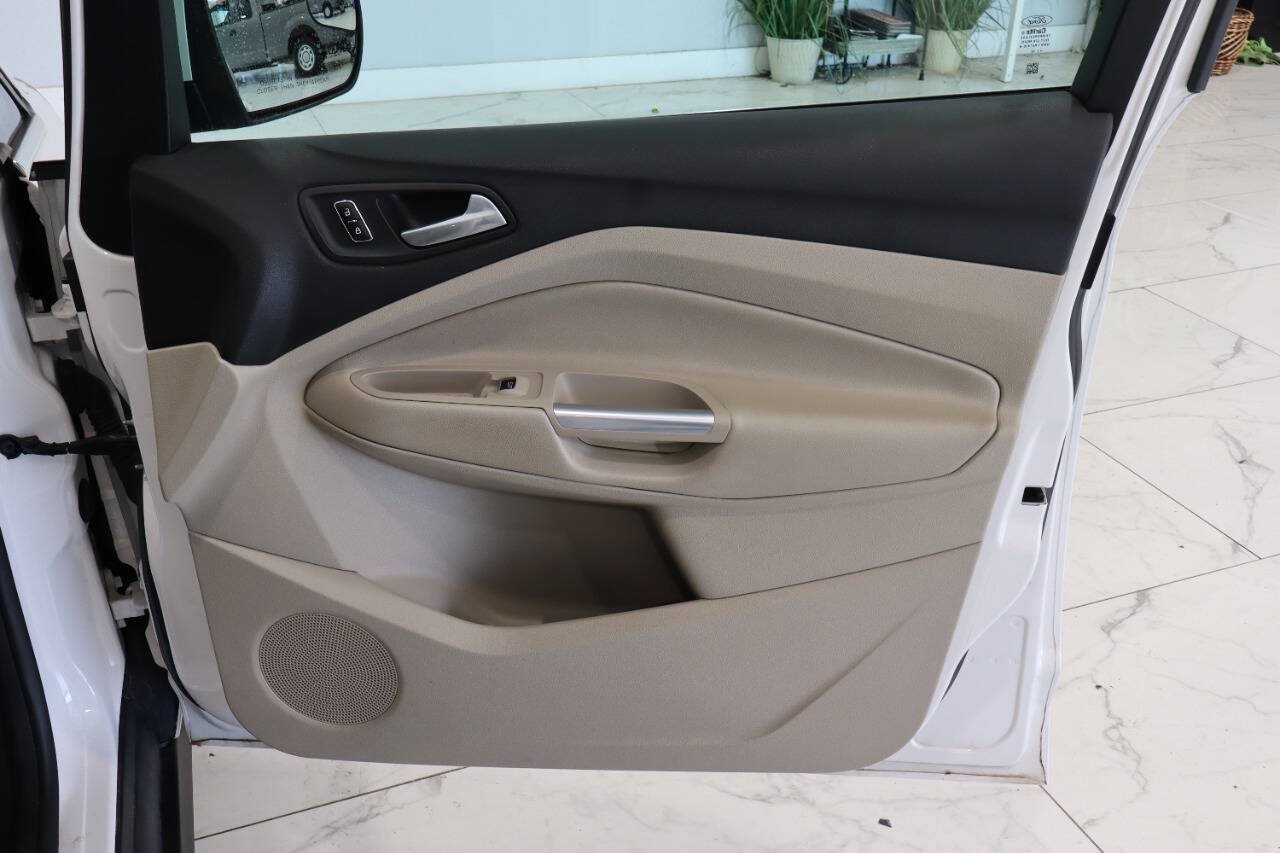 Used 2013 Ford C-MAX SEL FWD image 32