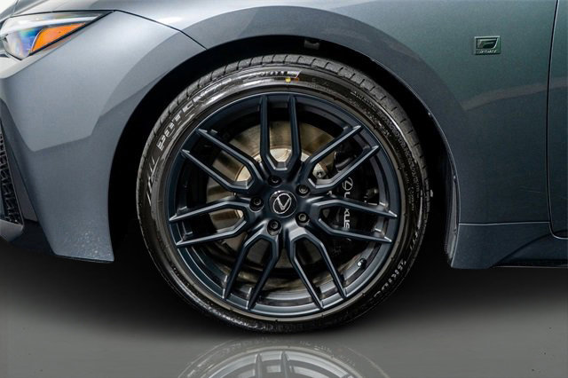 Used 2024 Lexus IS 500 image 26