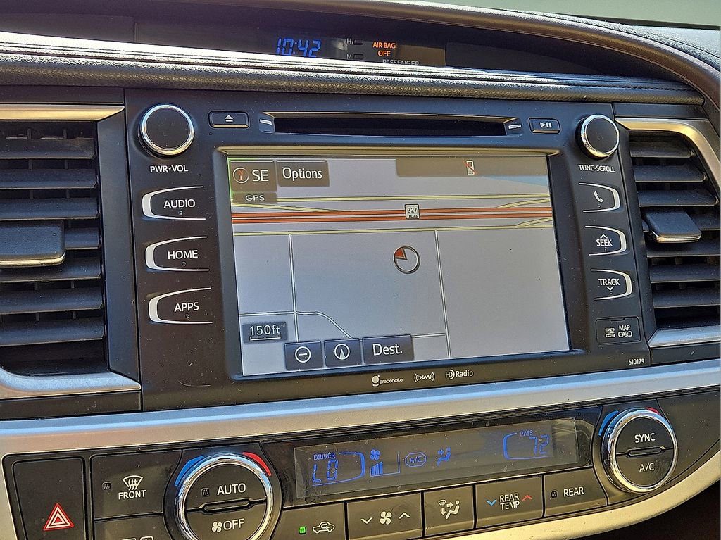 Used 2018 Toyota Highlander XLE image 28